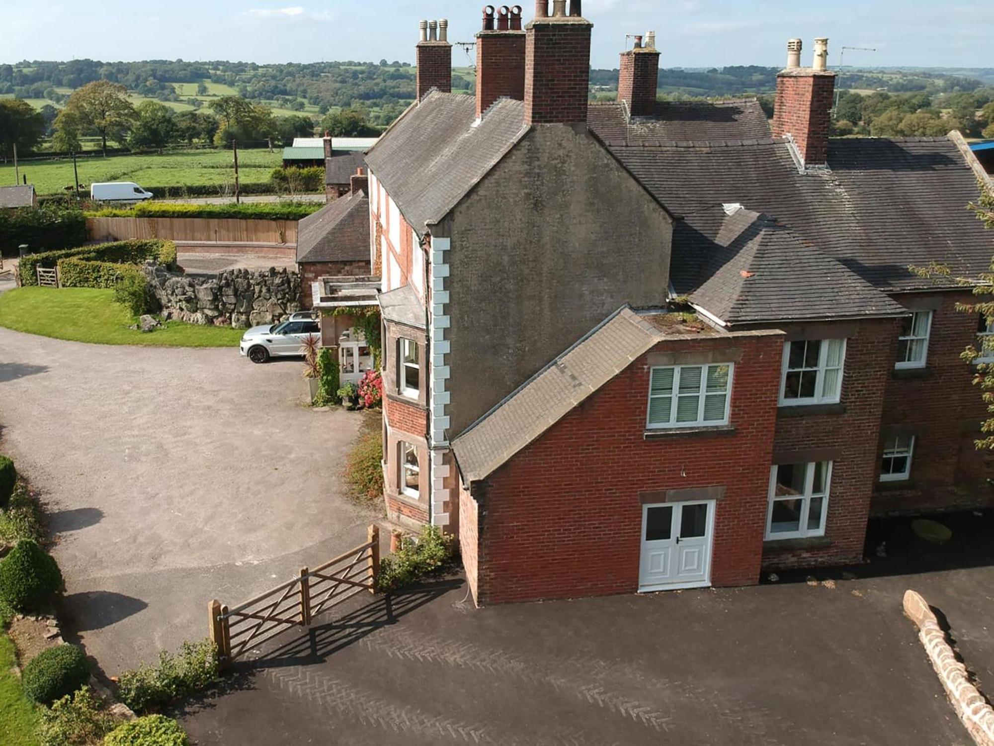 Heath View Villa Cheddleton Exterior photo